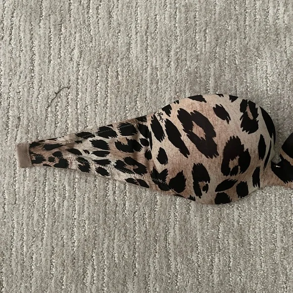 VICTORIAS SECRET very Sexy Bombshell Push Up Bra Leopard 34C - Picture 2 of 4